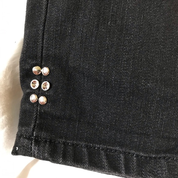 White House Black Market Noir Pedal Pusher Jeans 6 - Picture 3 of 11